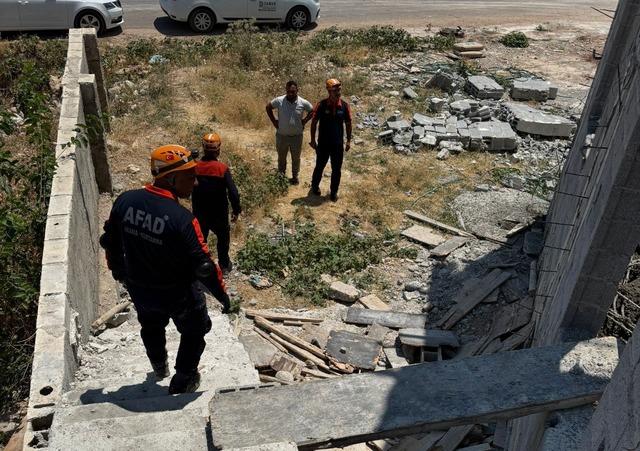 Şanlıurfa&rsquo;da cami inşaatında g&ouml;&ccedil;&uuml;k; 3 iş&ccedil;i yaralı 1