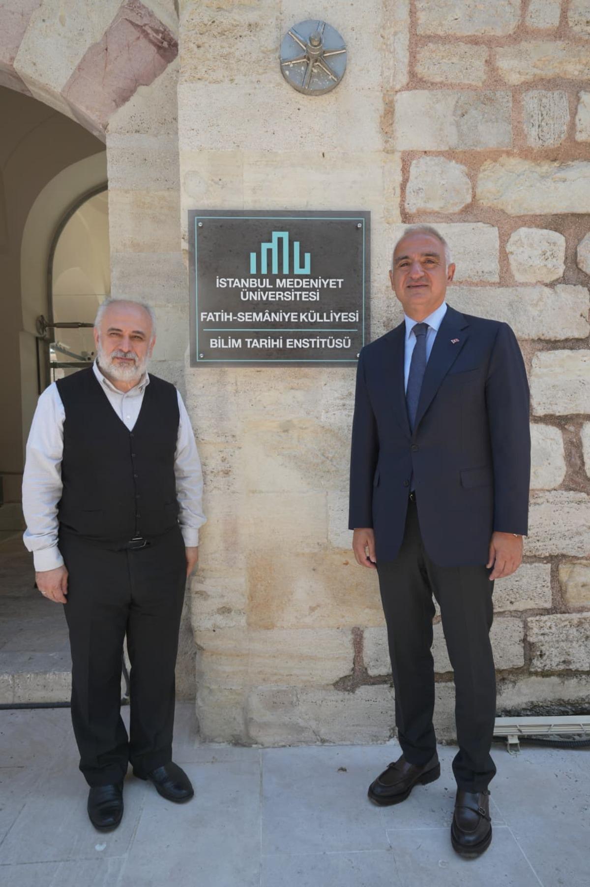 Bakan Ersoy dan Prof. Dr. İhsan Fazlıoğlu na ziyaret 1