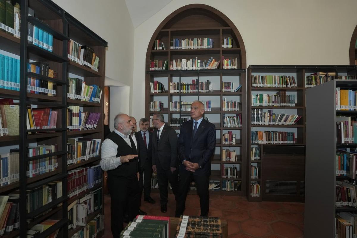 Bakan Ersoy dan Prof. Dr. İhsan Fazlıoğlu na ziyaret 2