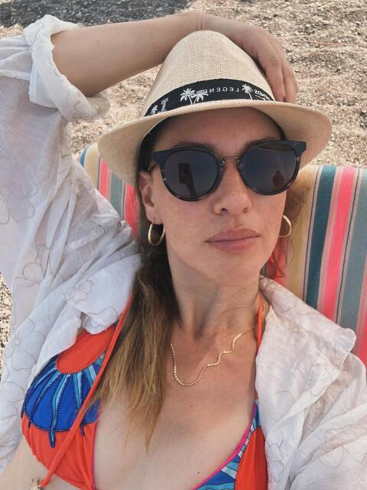 Kızılcık Şerbeti nin Kıvılcım ı Evrim Alasya tatilde! Bikinili pozlarını peş peşe paylaştı 2