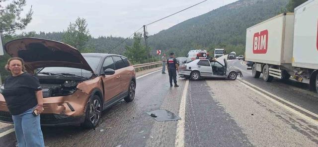 Bilecik&rsquo;te zincirleme kaza: 2 yaralı 1