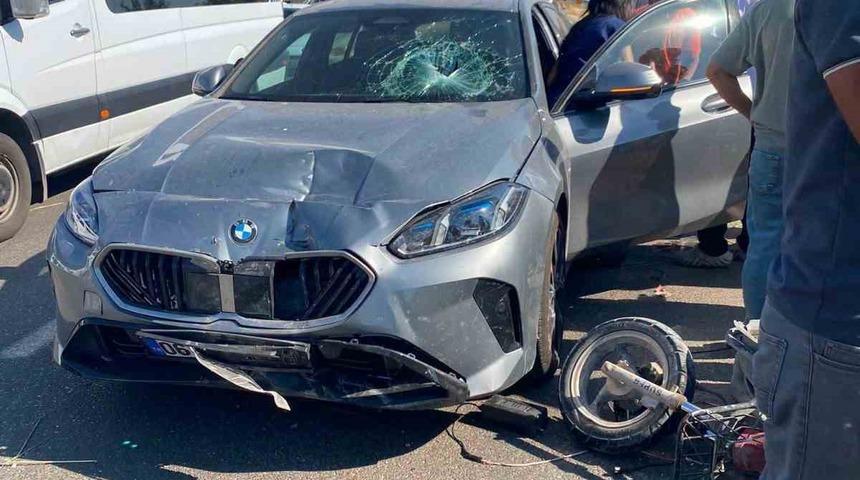 Şanlıurfa&rsquo;da otomobille motosiklet &ccedil;arpıştı: 2 yaralı