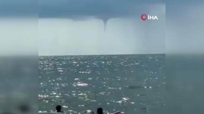 Karadeniz'de dev hortum! Vatandaşlar şaşkınlık yaşadı