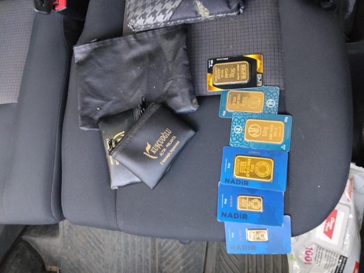 Düzce’de temizlik işçisi bulduğu 3,5 milyon TL değerindeki altın dolu çantayı polise teslim etti 2