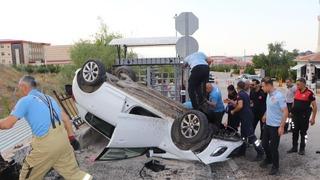 Karaman’da takla atan otomobildeki 4 üniversite öğrencisi yaralandı