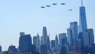 ABD'nin bağımsızlığının 250. yılı New York'ta hava ve deniz t&ouml;renleriyle kutlandı