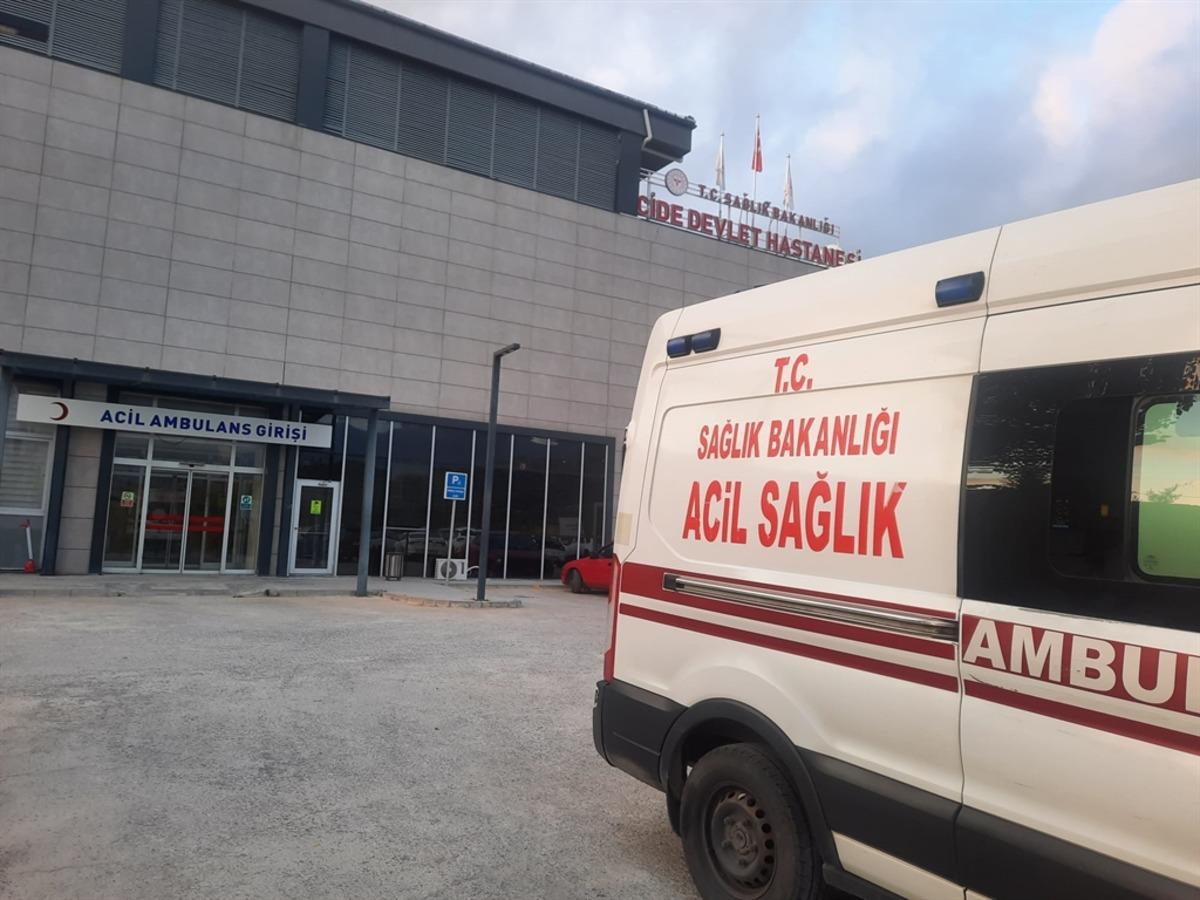 Şarampole yuvarlanan forkliftin altında kalan iş&ccedil;i hayatını kaybetti 2
