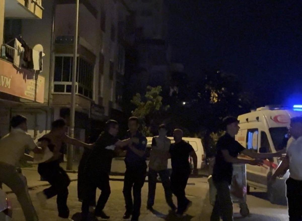 Kayseri de &ccedil;ocuklar arasında bı&ccedil;aklı kavga: 1 yaralı, 1 g&ouml;zaltı 2