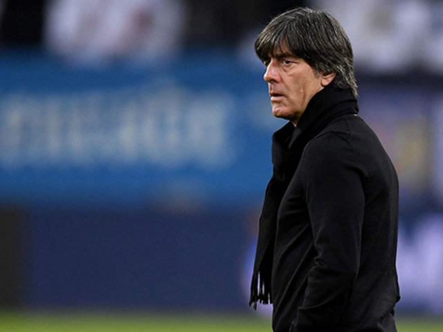 Futbolculara seks yasağı getirdi!