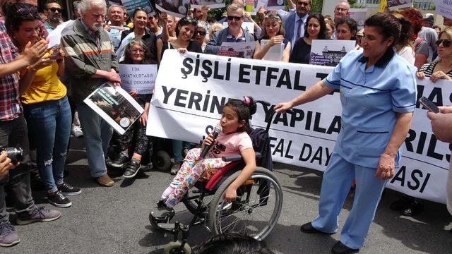 Şişli Etfal Hastanesi'nin taşınma kararı protesto edildi