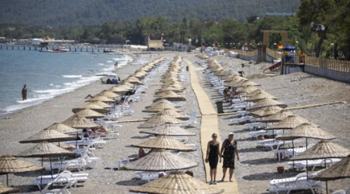 Bodrum da ezber bozan plaj: Giriş &uuml;creti yok, lahmacun 125 TL  2