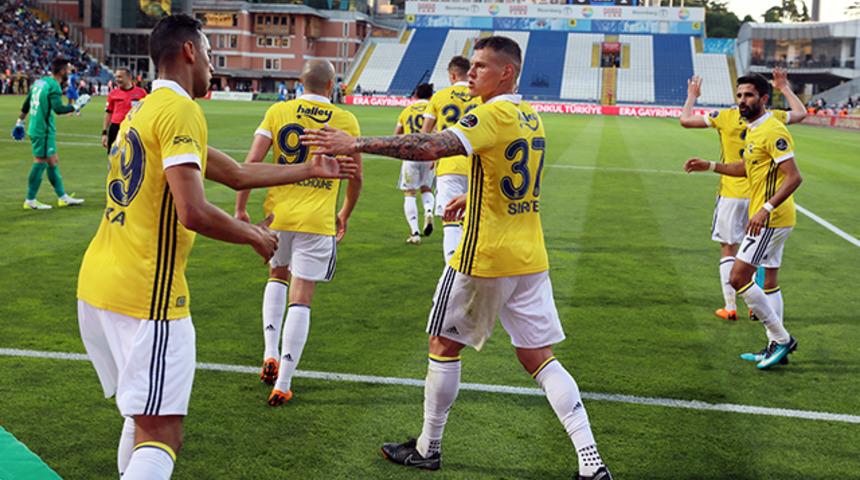 Fenerbahçe, Aatıf Chahechouhe'nun sözleşmesini 2021'e kadar uzatıyor!