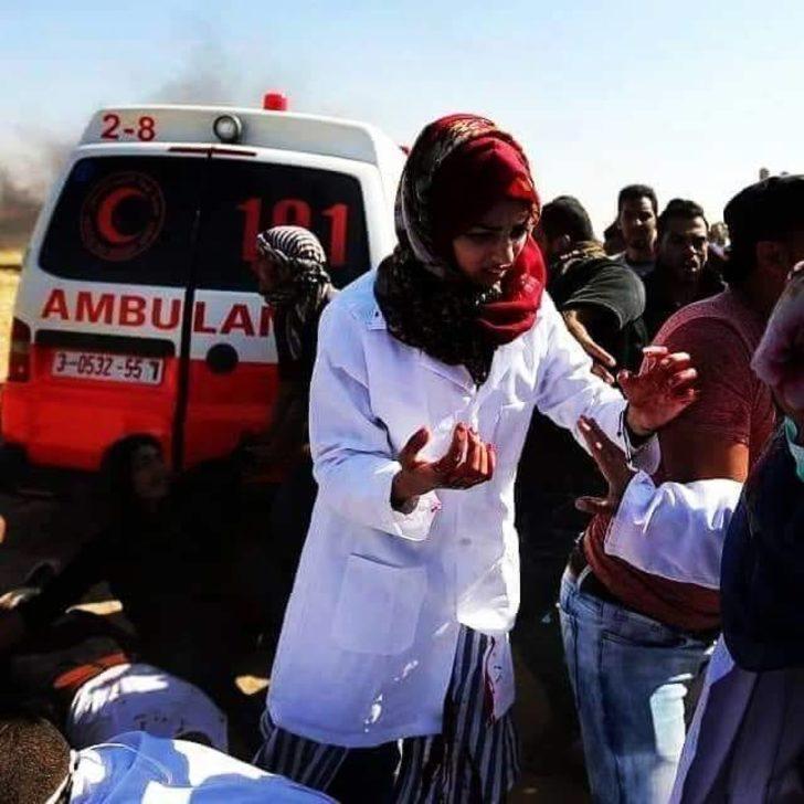 İsrail keskin nişancısı gönüllü doktor Razan Eşref en-Neccar'ı Gazze sınırında şehit etti G4