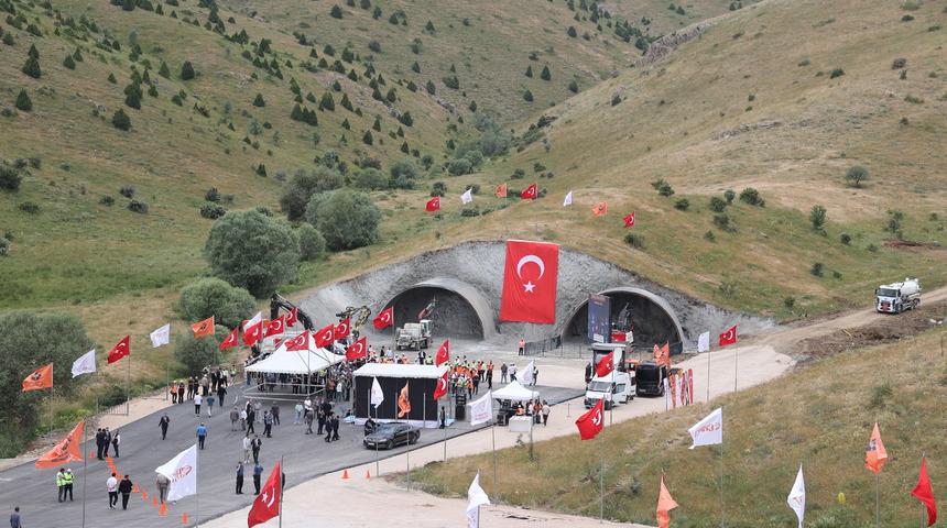 Sivas'taki o zorlu ge&ccedil;it değişiyor! Seyahat s&uuml;resi 5 dakikaya inecek