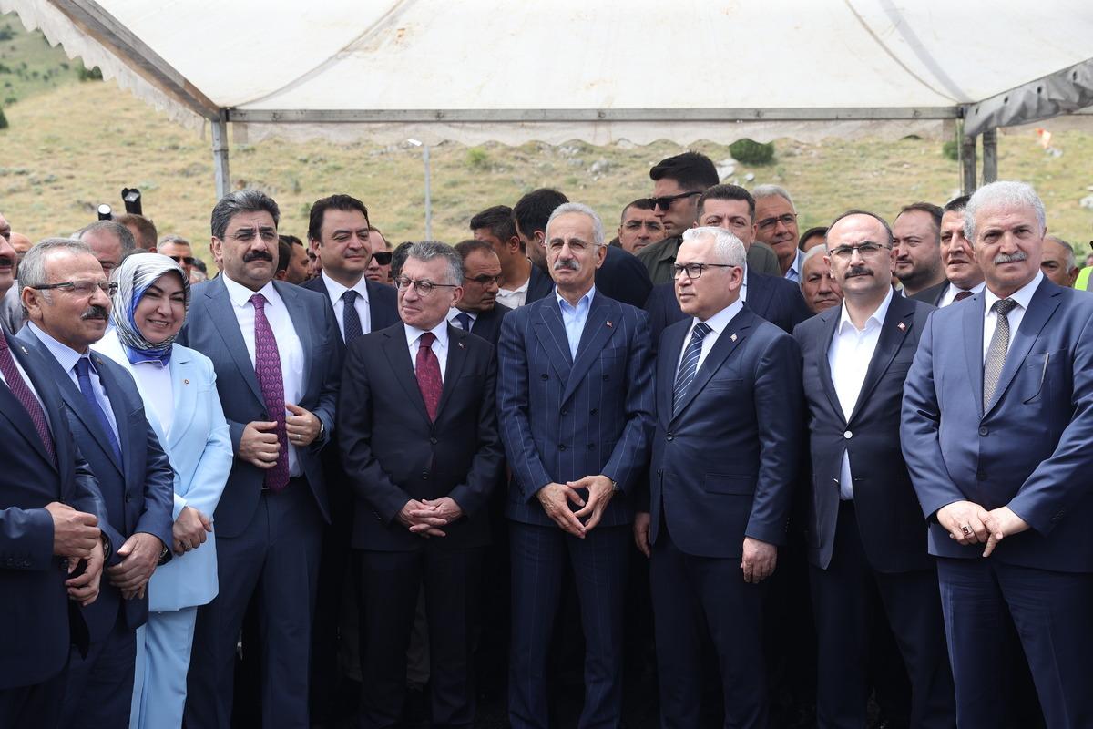 Sivas taki o zorlu ge&ccedil;it değişiyor! Seyahat s&uuml;resi 5 dakikaya inecek 1