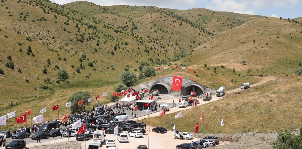 Sivas taki o zorlu ge&ccedil;it değişiyor! Seyahat s&uuml;resi 5 dakikaya inecek 5