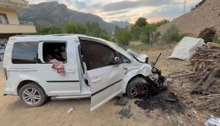 Hakkari'de meydana gelen trafik kazasında 3 kişi yaralandı