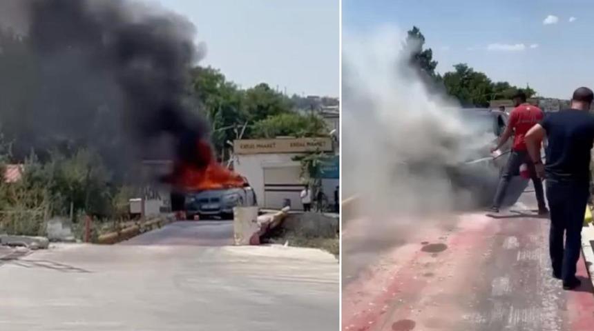 Diyarbakır&rsquo;da seyir halindeki ara&ccedil; alev aldı