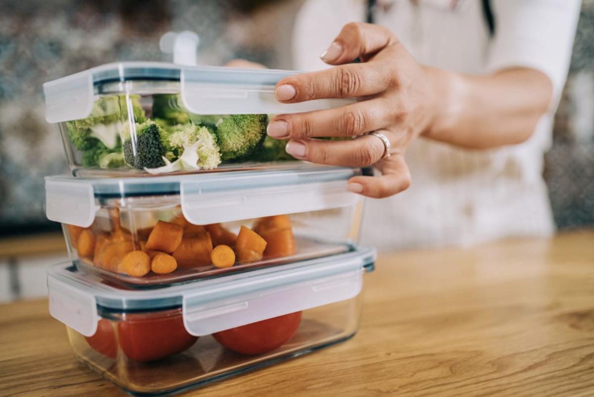 Mutfak tezgahında ve zemininde bakteri oluşumunu engelleyen günlük kritik alışkanlıklar 8