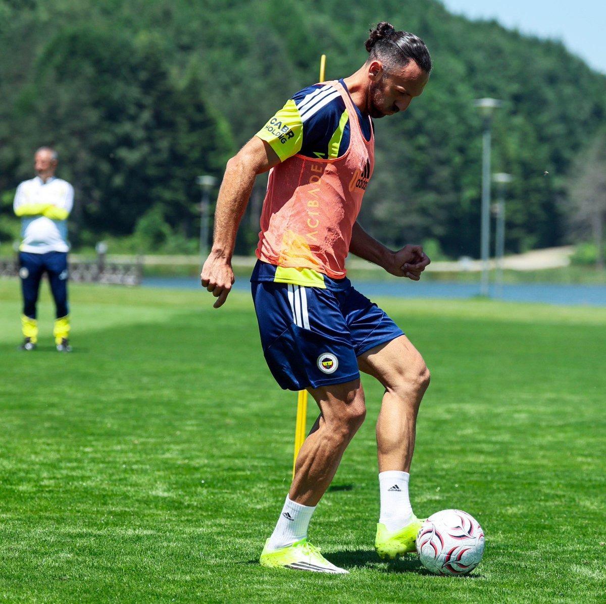 Rıdvan Dilmen den Fenerbahçelilere müjde! "Greenwood transferi kısa sürede bitecek" 2