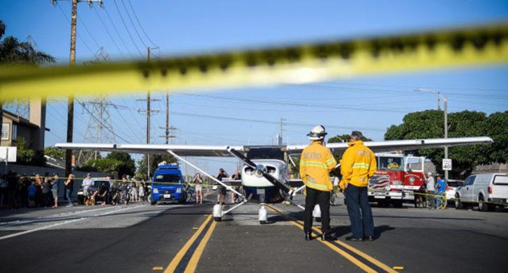 Uçak yola acil iniş yaptı!  G3