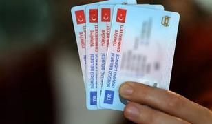 Trafikte yeni d&uuml;zenleme! Artık bunu yapanın ehliyeti iptal edilecek