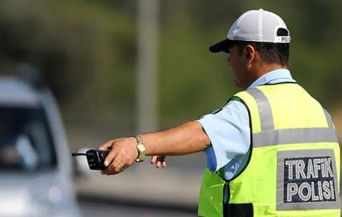 Trafikte yeni düzenleme! Artık bunu yapanın ehliyeti iptal edilecek 3