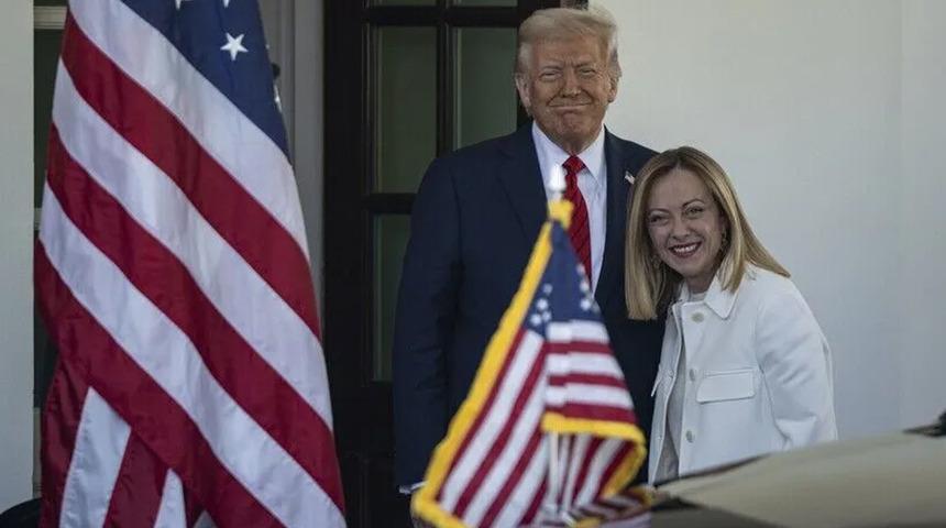 NATO &ouml;ncesi gerilimi tırmandıracak paylaşım! Trump, Meloni'yi hedef aldı