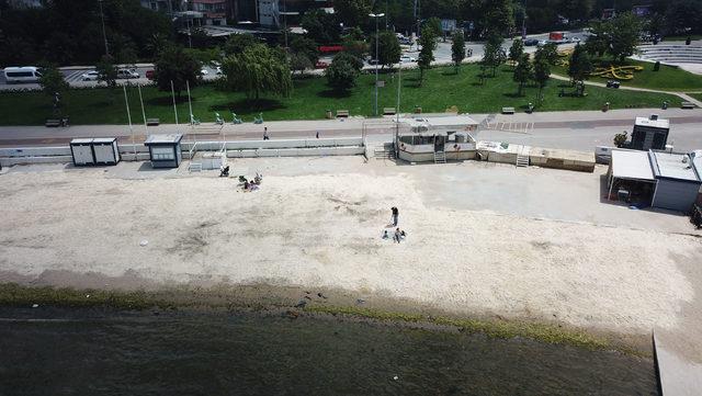 İstanbul'un plajları sezonun ilk günü boş kaldı