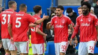 Nottingham Forest'ta teknik direktörlük görevine Oliver Glasner'in getirildi