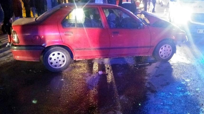 Gümüşhane'de trafik kazası: Çok sayıda yaralı var