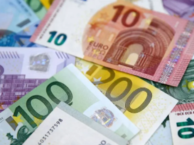 Serbest piyasada d&ouml;viz a&ccedil;ılış fiyatları belli oldu: 7 Temmuz 2026 dolar ve euro fiyatı