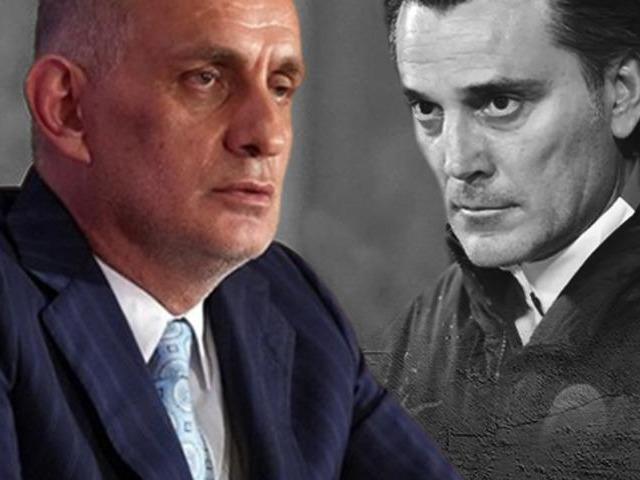D&uuml;nya Kupası'nda istifa r&uuml;zgarı! Sayı 13'e y&uuml;kseldi: Herkes gitti, Montella kaldı