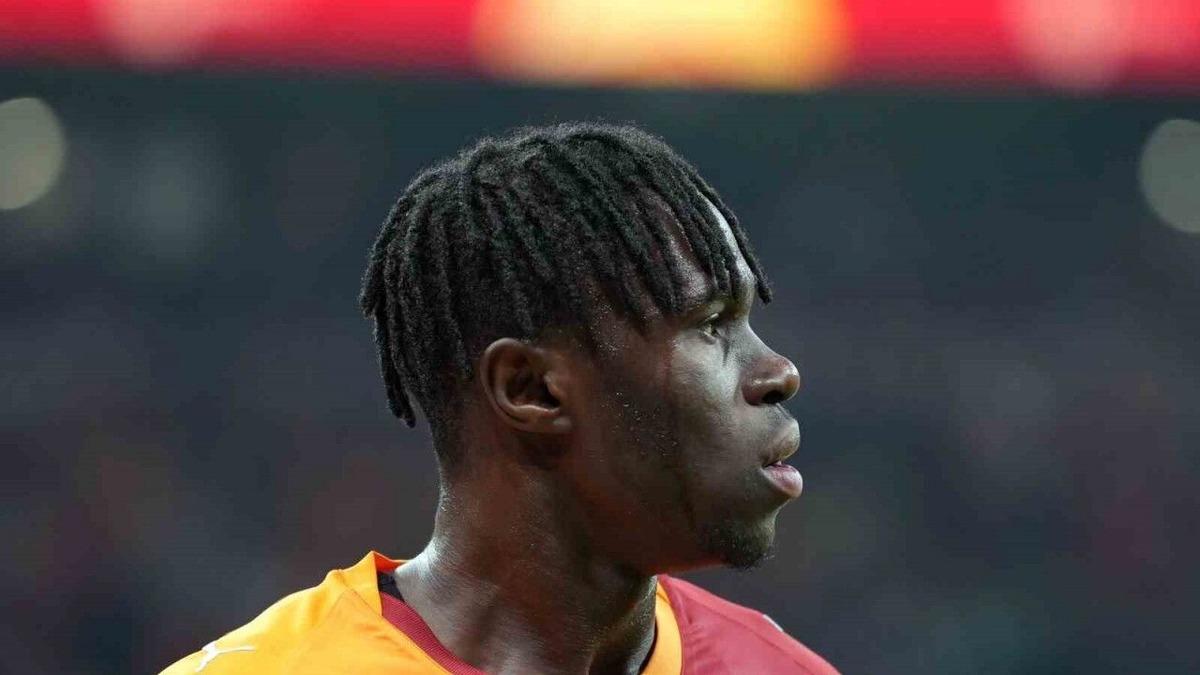 Galatasaray a Singo dan müjdeli haber geldi! İşte sahalara dönüş tarihi 1