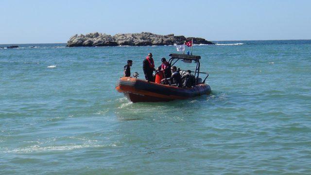 ek bilgi ve fotoğraflarla// Şile'de tekne battı: 1 ölü 1 kayıp