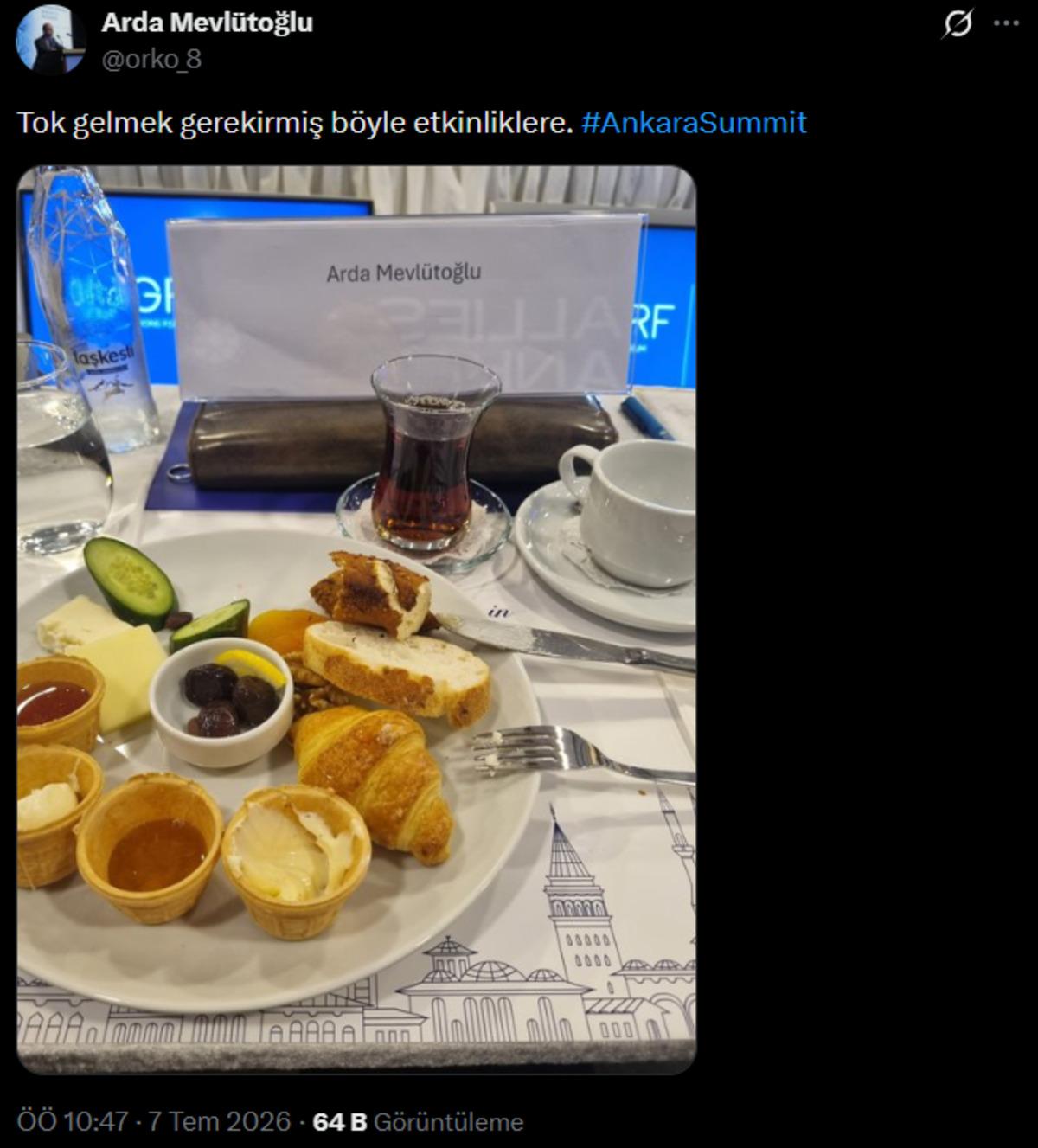 NATO Zirvesi nde bal ve kaymak ikramı g&uuml;ndem oldu 2