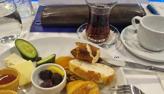 Herkes NATO Zirvesi'ndeki bu ikramı konuşuyor