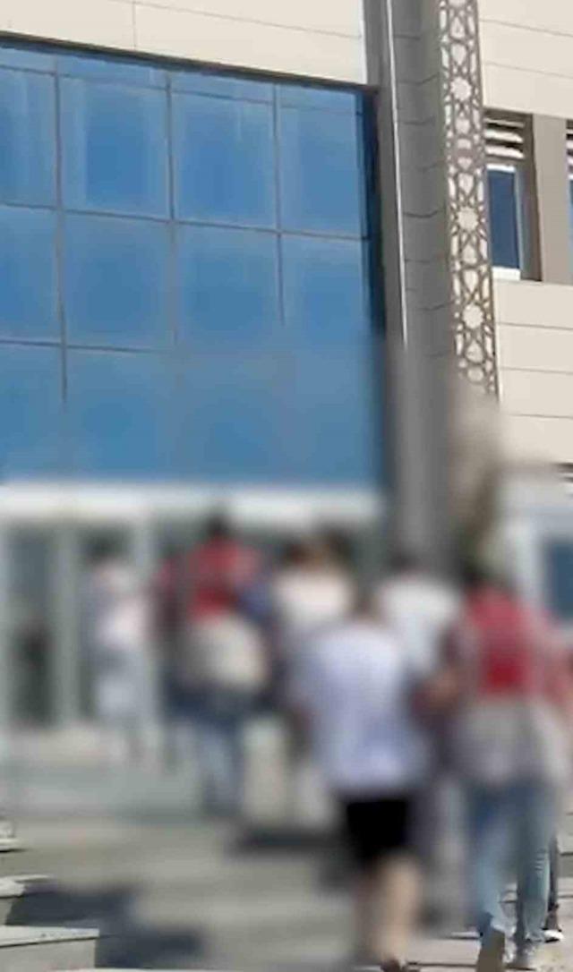 Çanakkale’de çeşitli suçlardan aranması bulunan 21 şüpheli yakalandı 4