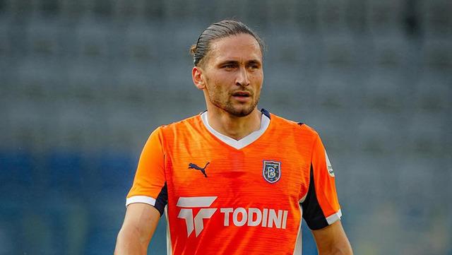 Başakşehirli futbolcu Miguel Crespo, Suudi Arabistan ekibi Al-Khaleej'e transfer oldu