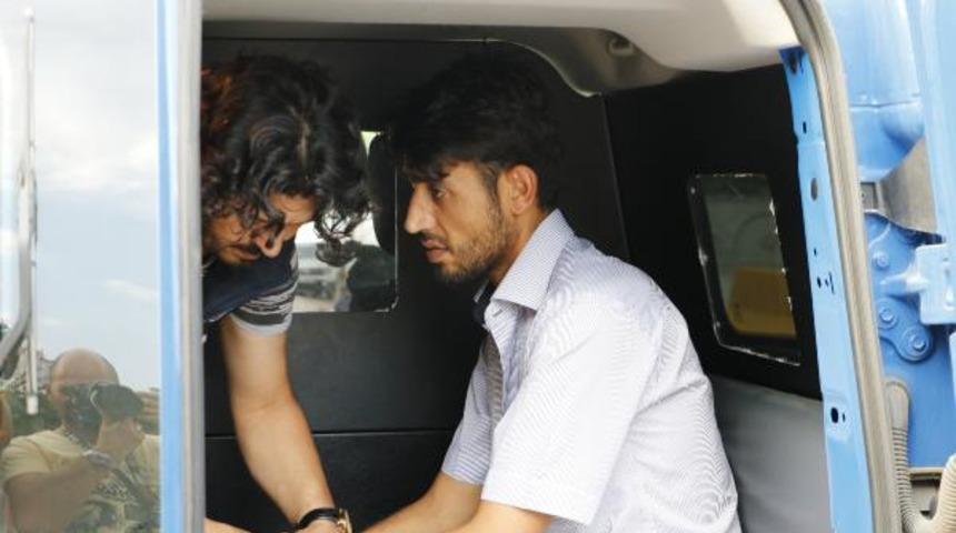 Antalya'da vahşet! Birlikte yaşadığı kadını boğarak &ouml;ld&uuml;rd&uuml;, sonra...