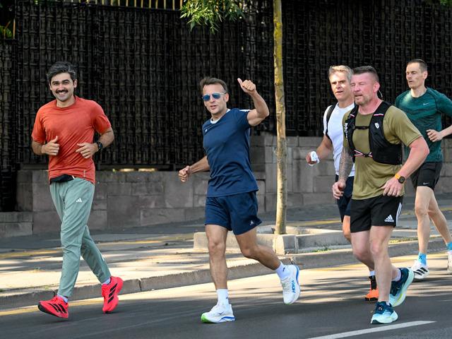 Macron Ankara'da sabah koşusu yaptı!