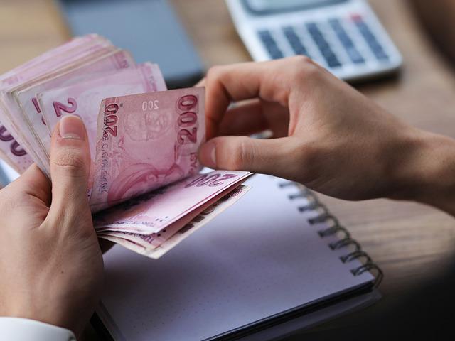 Zamlı maaş &ouml;deme takvimi: SSK Bağ-Kur emeklisi, memur, memur emeklisi bu tarihlere kilitlendi