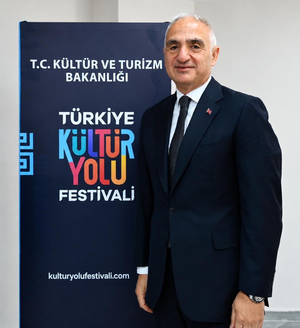 Tam 9 gün sürecek! Bakan Ersoy duyurdu: Kültür şölenin yeni adresi Van... 5