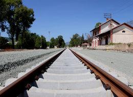  90 yıllık demiryolu hattı yenileniyor