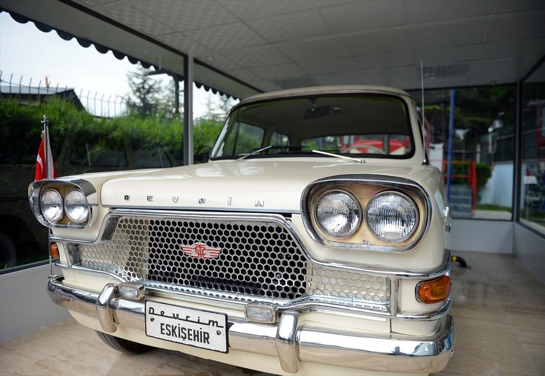 "Devrim otomobili"ne ziyaret&ccedil;i akını