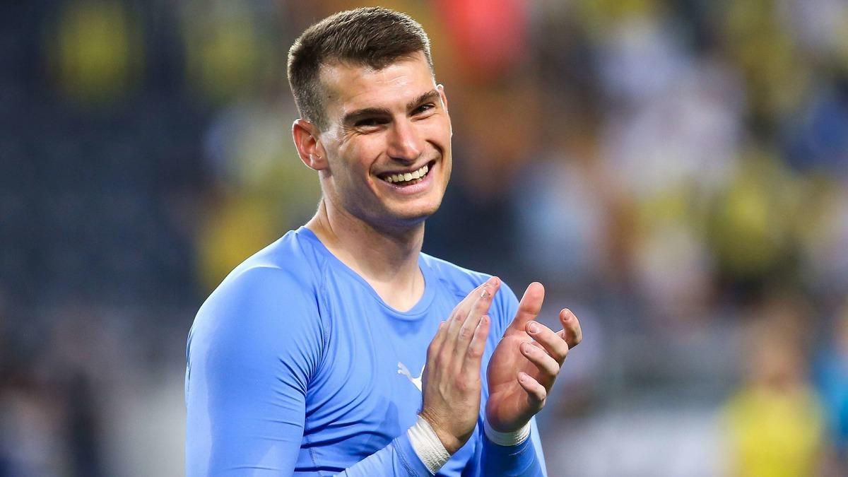 Kiralık gitmişti geri dönmüyor! Fenerbahçe nin kapısını çaldılar 1
