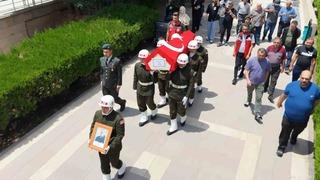 Son dakika: Kıbrıs Gazisi askeri t&ouml;renle son yolculuğuna uğurlandı