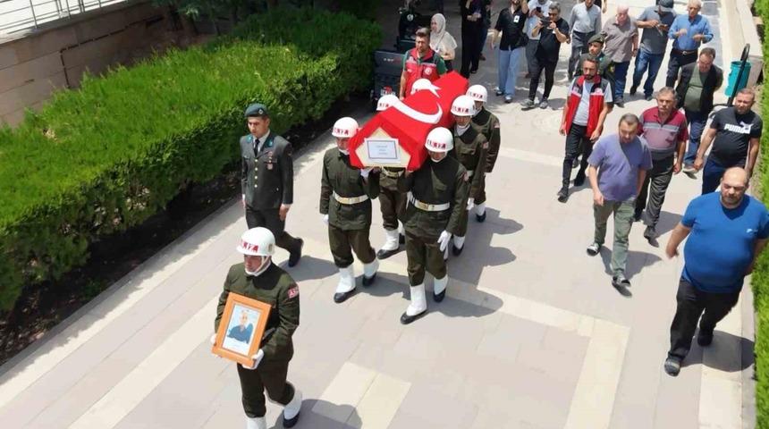Kıbrıs Gazisi askeri t&ouml;renle son yolculuğuna uğurlandı