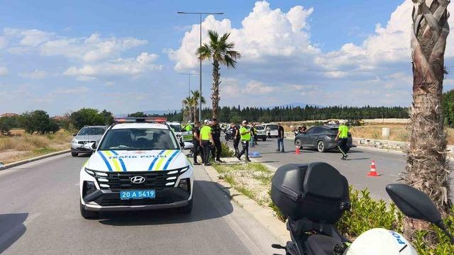 Ağaca çarpan motosikletin sürücüsü yaşam mücadelesini kaybetti 1