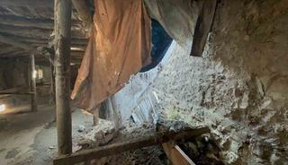Kars&rsquo;ta sağanak yağış ahırı &ccedil;&ouml;kertti